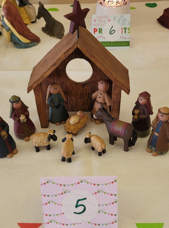 2021 12 08 MRY NATIVITY Entry5 1
