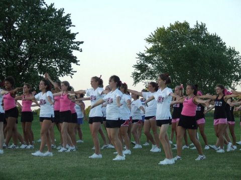07-21-2010_Cheerleaders__Okoboji_DSCF4989