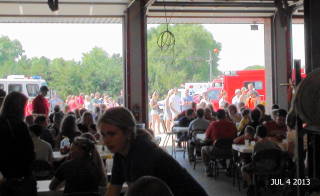 2013-07-04 Pancake_feed