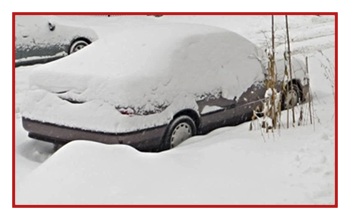 2021 01 27 CAR IN SNOW 1
