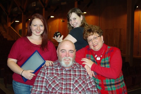 11-24-2010_Lofte_Xmas__Leons_Larry_Bauers___Lindsey_Micks_Samantha_Colbert_Renee_Kovar