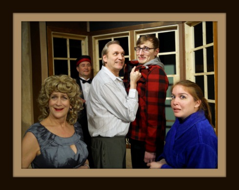 2011-03-16_Mahoney_Theater_Suitehearts